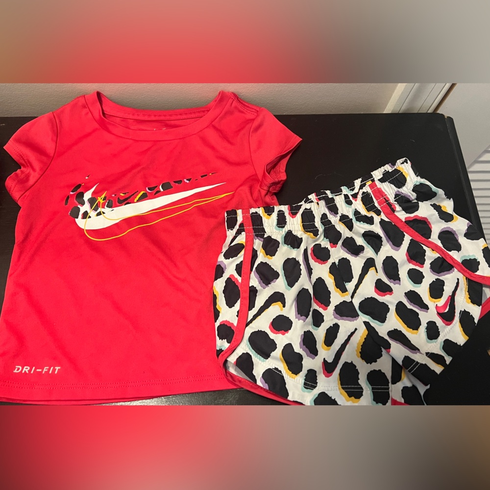 Nike Toddler Dri-Fit short-set sz2